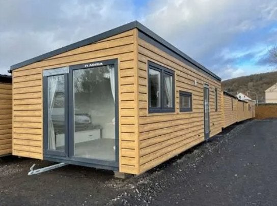 GEZOCHT : Chalet/tiny house 8x4, Ophalen, Gebruikt