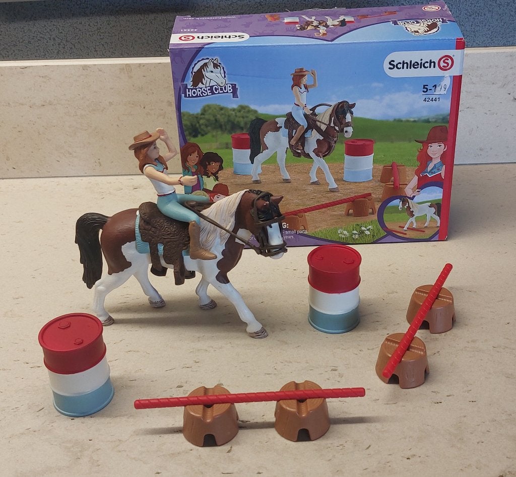 schleich HORSE CLUB: Hannah's Western Rijset met doos, Ophalen of Verzenden, Zo goed als nieuw