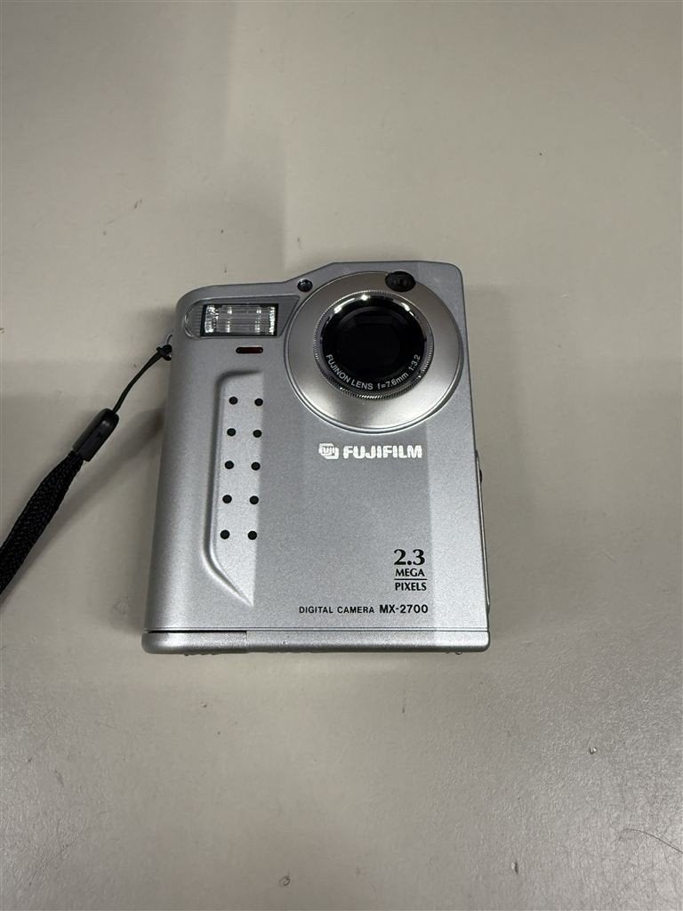 Fujifilm MX-2700 2.3MP Compact Digital Camera, Ophalen of Verzenden, Zo goed als nieuw, Canon, Geen optische zoom