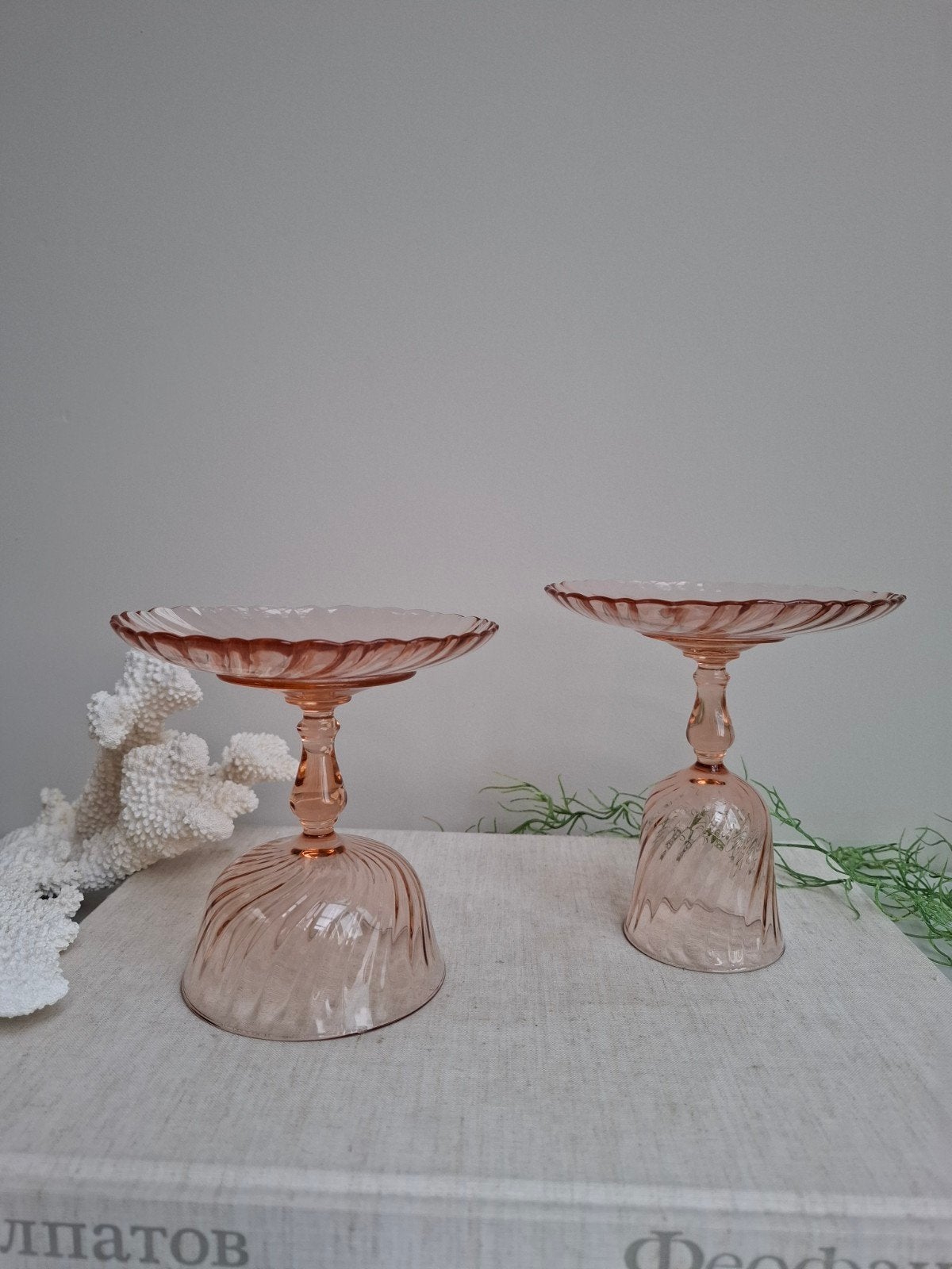 bonbonschaaltje rozeglas, Antiek en Kunst, Ophalen of Verzenden