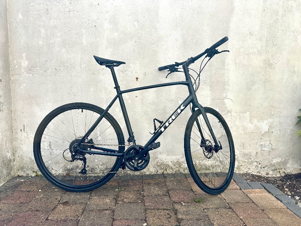 Trek FX2 hybride trekking fiets, 28 inch, Gebruikt, 15 tot 20 versnellingen, Schijfrem