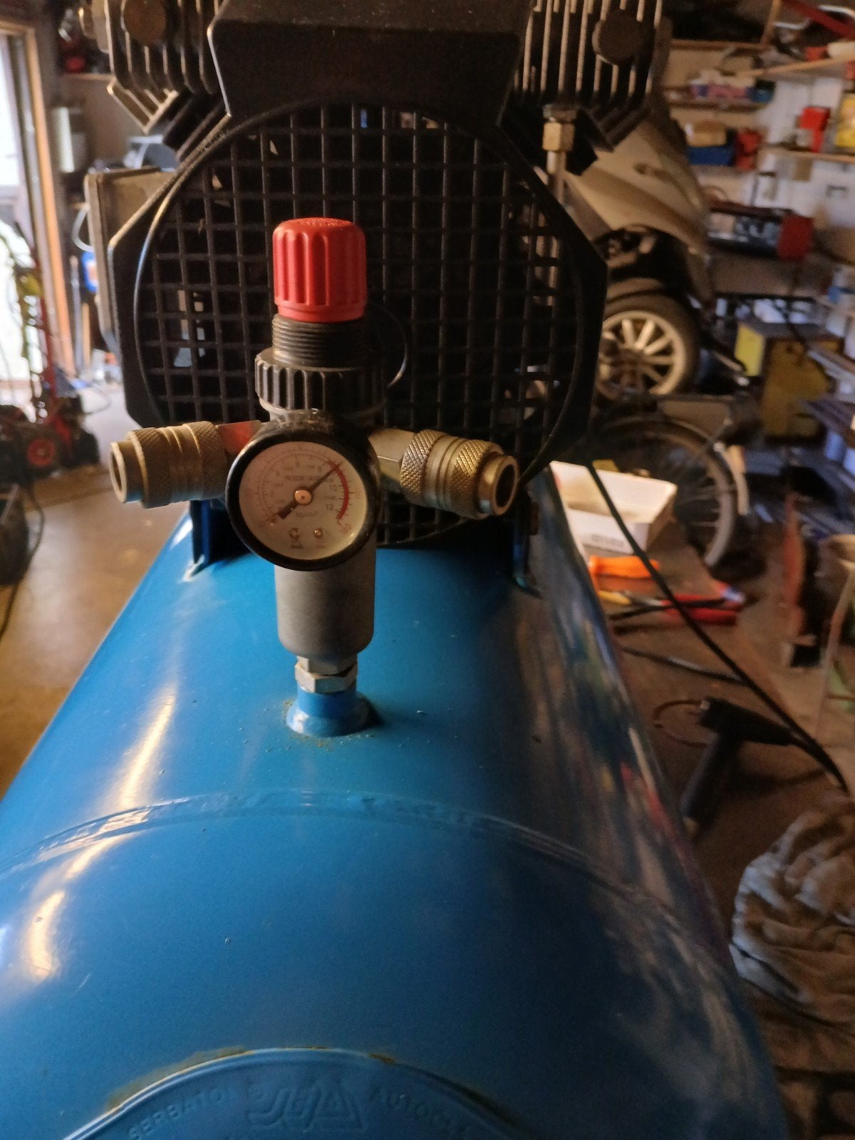 compressor Airpress Compressor 100/350 - Zo goed als nieuw, Ophalen, Zo goed als nieuw, 200 tot 400 liter/min, Mobiel