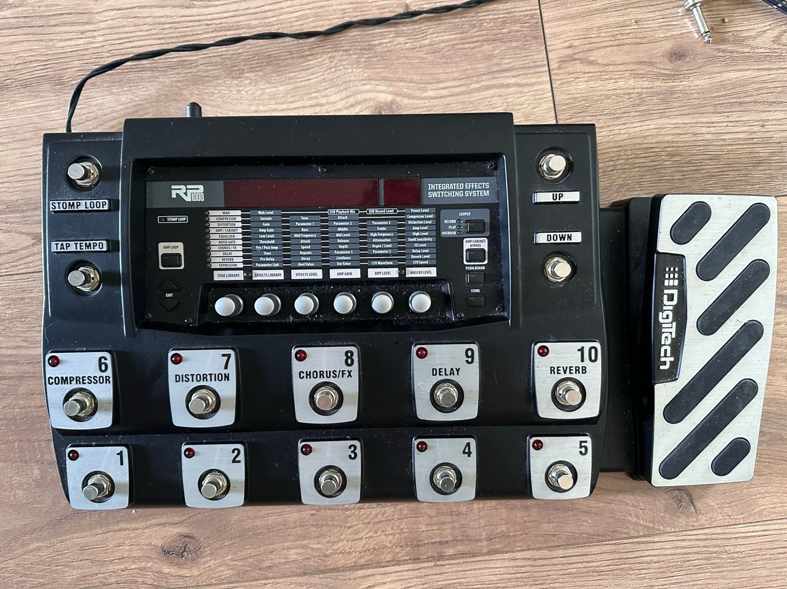 Digitech rp 1000 + gator flightcase, Muziek en Instrumenten, Effecten, Ophalen, Zo goed als nieuw