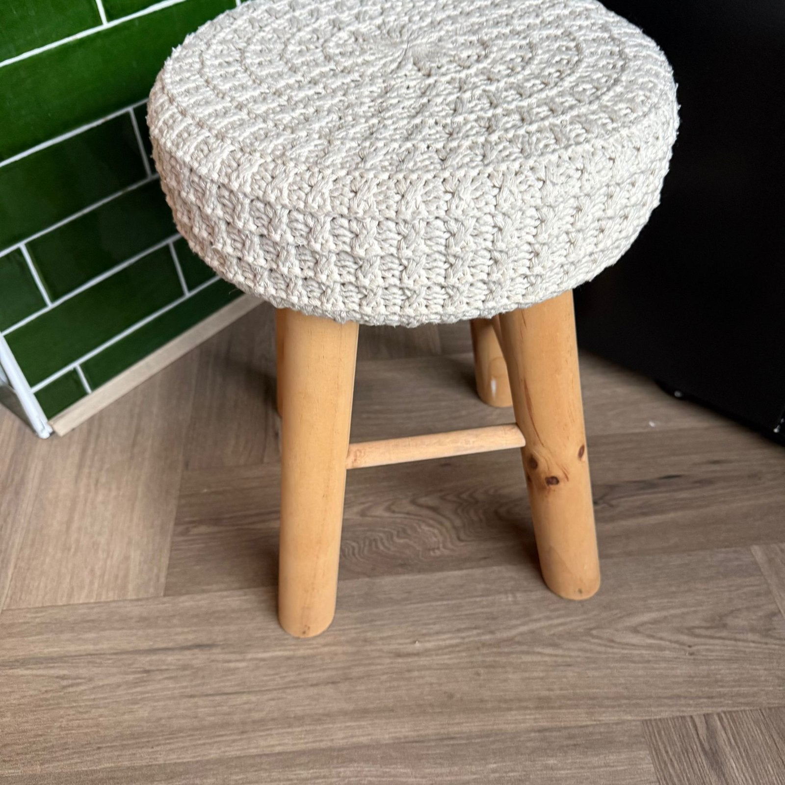 Stijlvolle kruk, nieuw, Ophalen of Verzenden, Nieuw, Hout