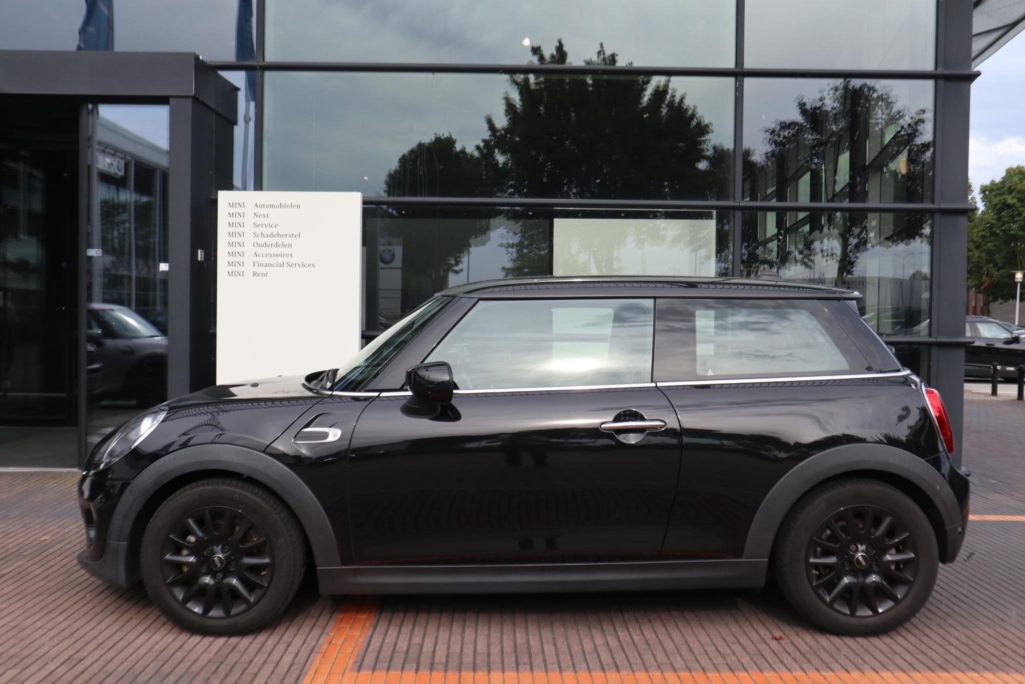 MINI 3-Deurs One | Park Distance Control (PDC), achter | Sto, Auto's, Voorwielaandrijving, Gebruikt, Met garantie (alle), 4 stoelen