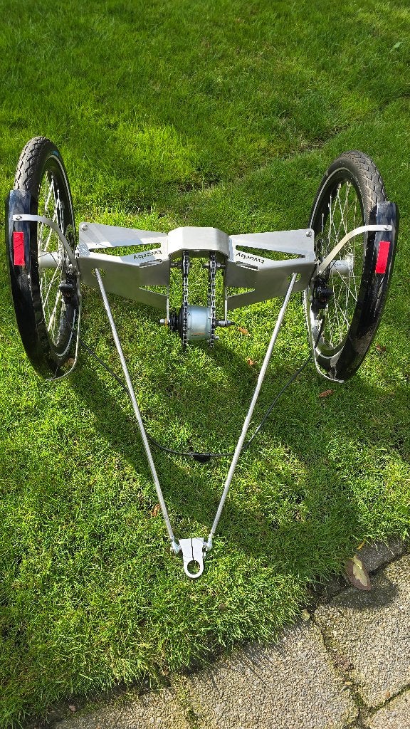 Met de Tworby maak je van je eigen fiets een driewieler, Ophalen, Zo goed als nieuw, Schijfrem, Overige merken