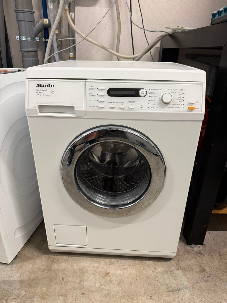 Miele Wasmachine LiquidWash W 5857 Gereviseerd, Miele, Miele, Voorlader, 85 tot 90 cm