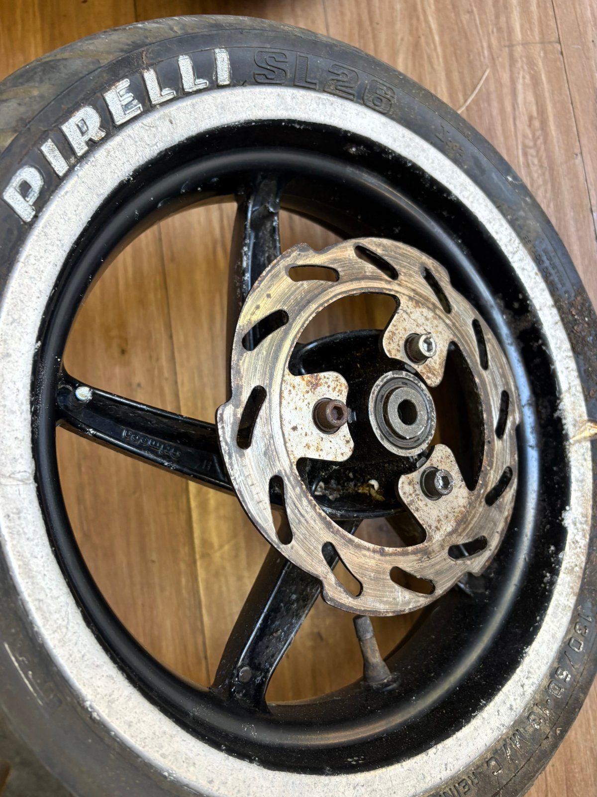 25eu! Aprilia SR 50 velgen / minarelli horizontaal blok, Verzenden, Gebruikt, Overige typen, Aprilia