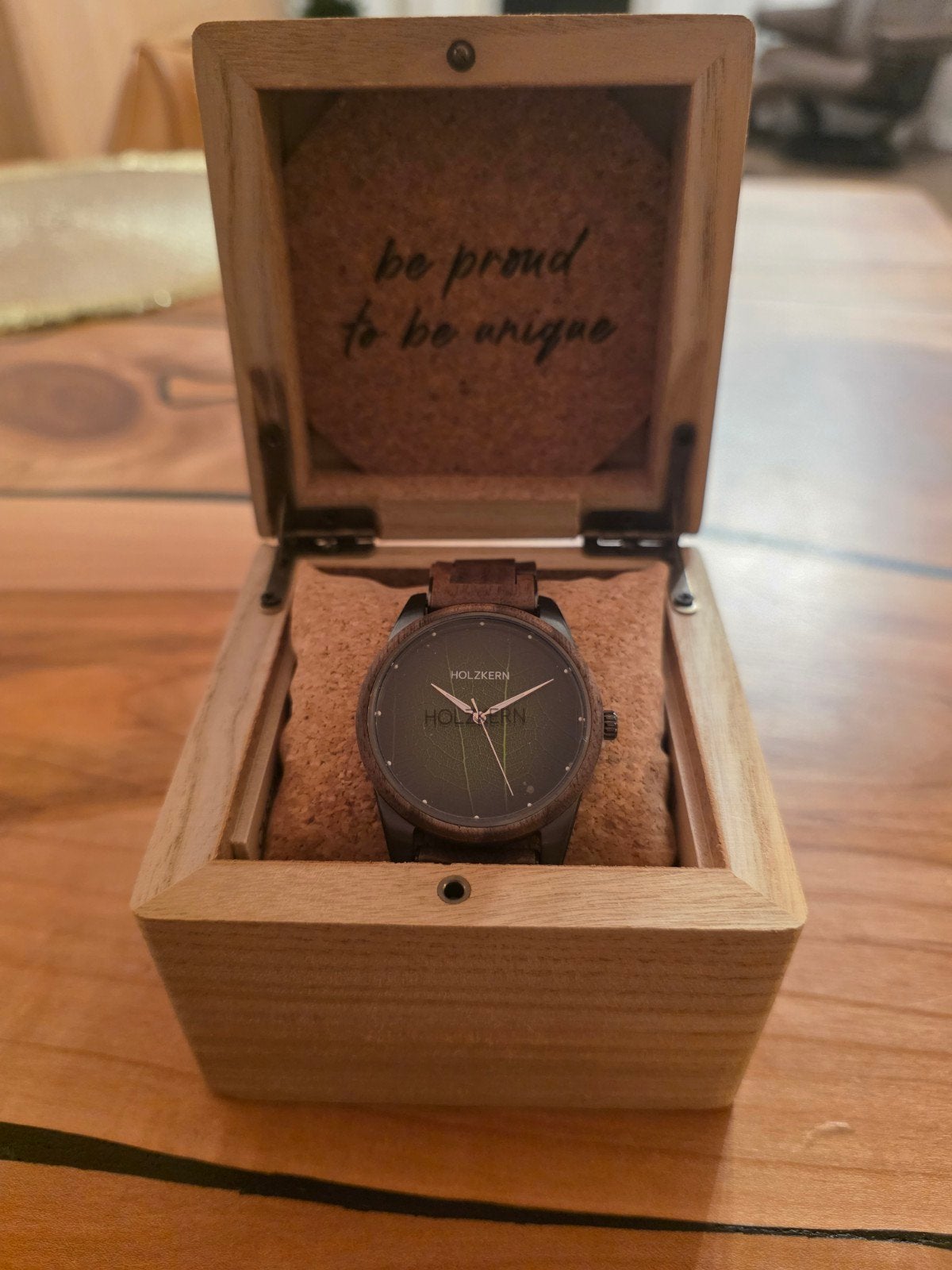 Holzkern Houten Horloge - nieuw, Ophalen, Nieuw, Leer, Overige merken
