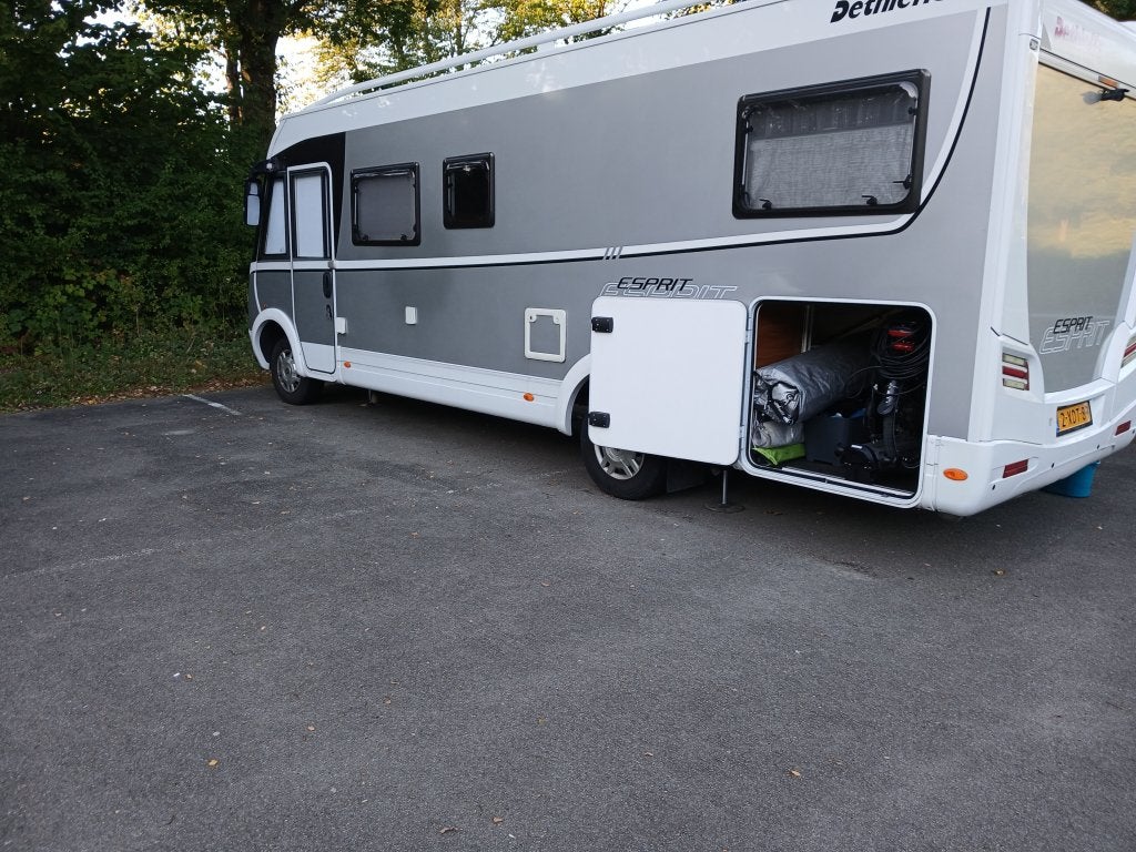 Dethleffs esprit 17i (1067291), Caravans en Kamperen, Integraal, Chemisch toilet, Standaard zit, Fiat