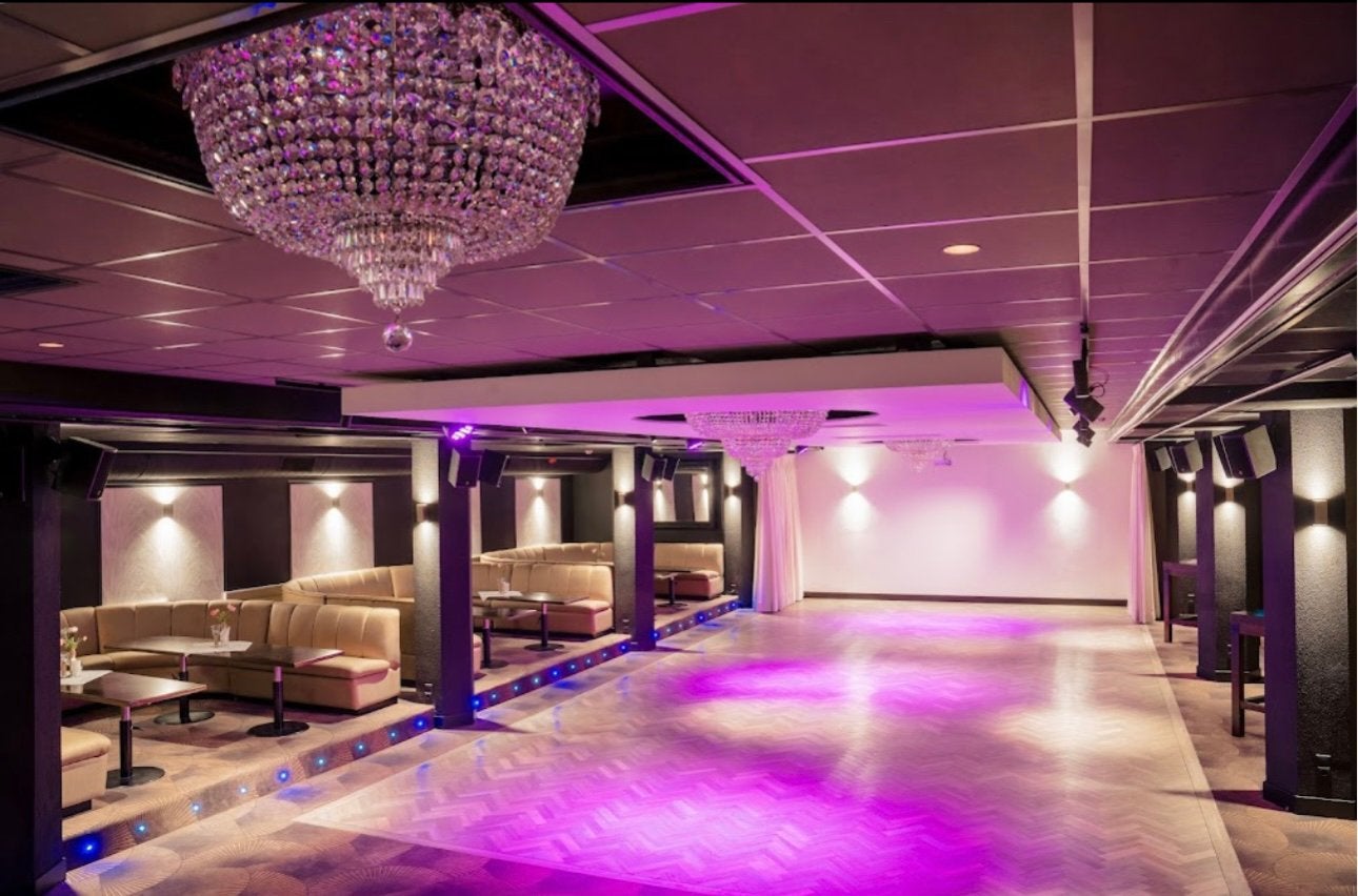 Ruimte / zaaltje/ feestlocatie GEZOCHT voor max 30 personen