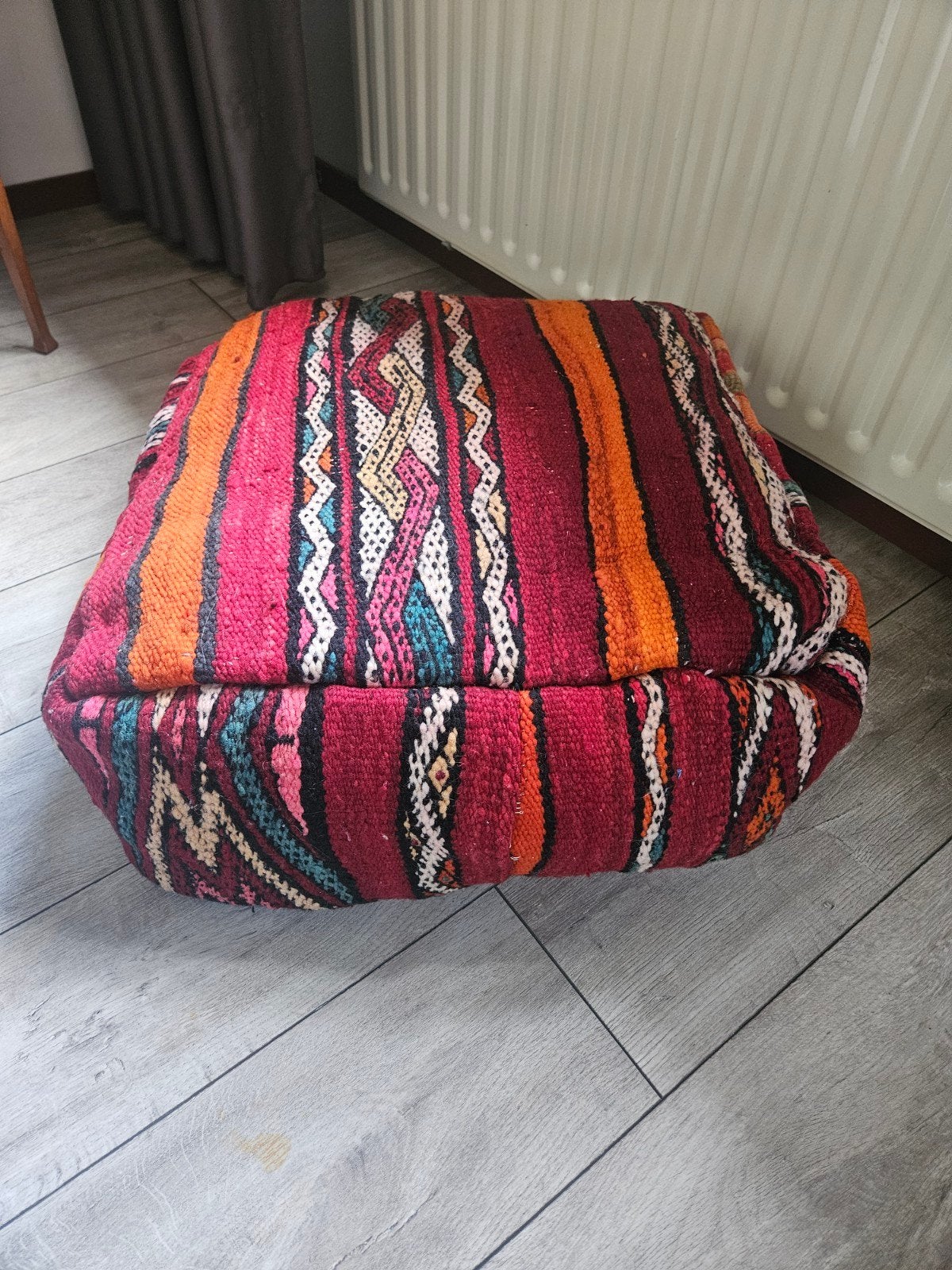 Poef Marrakech 60x60 20cm hoog., Ophalen, Zo goed als nieuw
