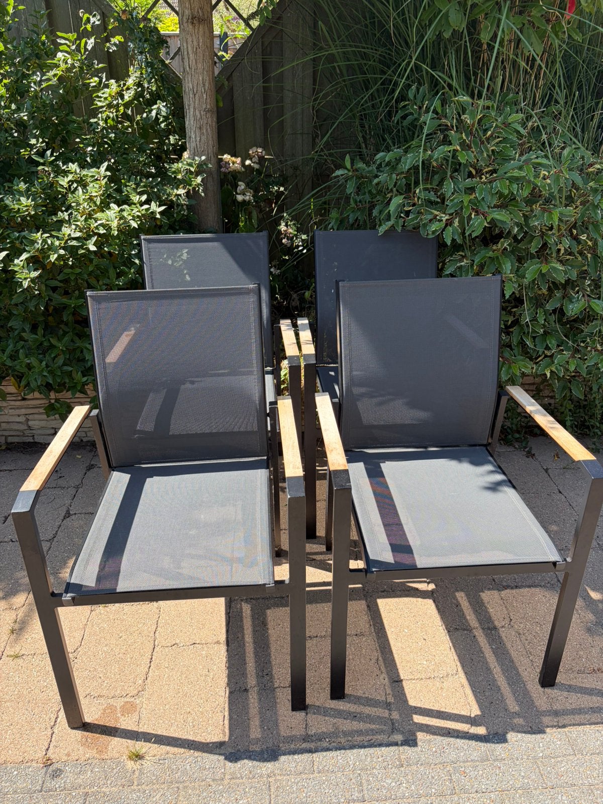 4 tuinstoelen, Ophalen, Gebruikt, Kunststof
