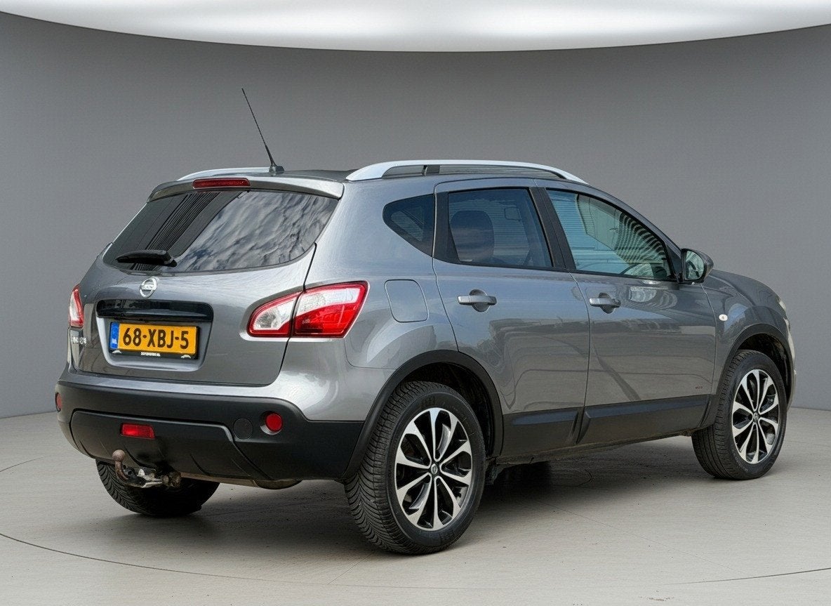 Nissan Qashqai 1.6 Tech View|Pano|360-camera|Trekhaak|All-se, Auto's, Voorwielaandrijving, Euro 5, Gebruikt, 4 cilinders