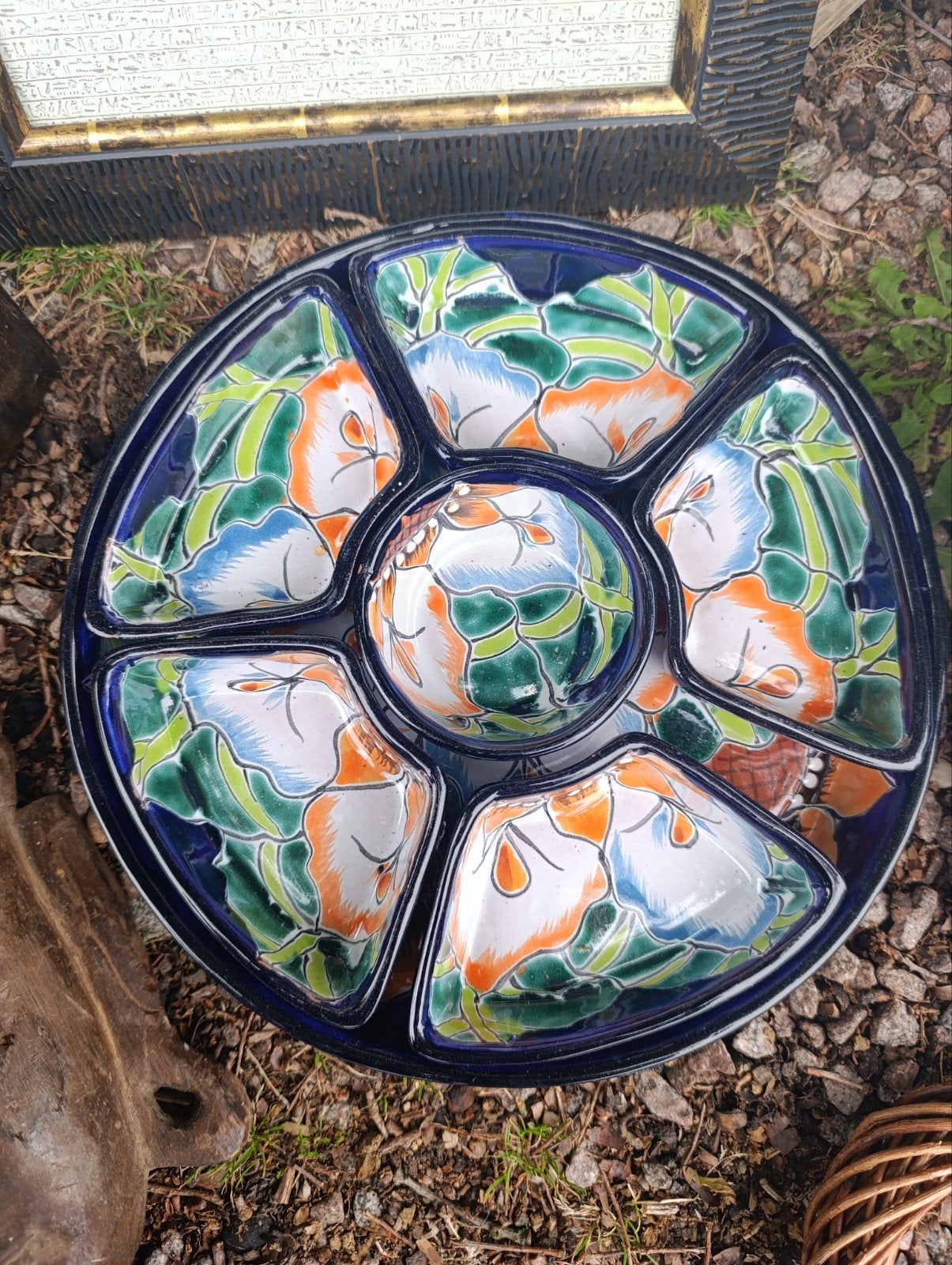 Mexicaanse schaal met bloemmotief, Ophalen