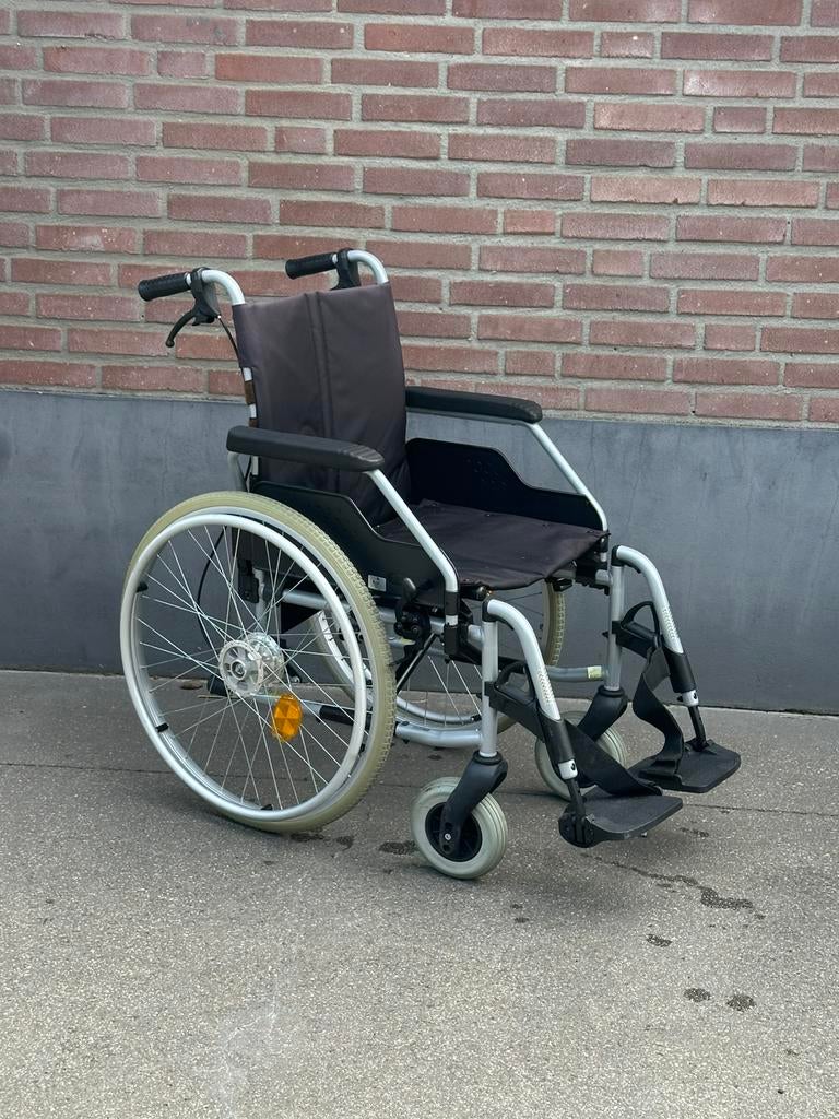 Lichtgewicht rolstoel inklapbaar
