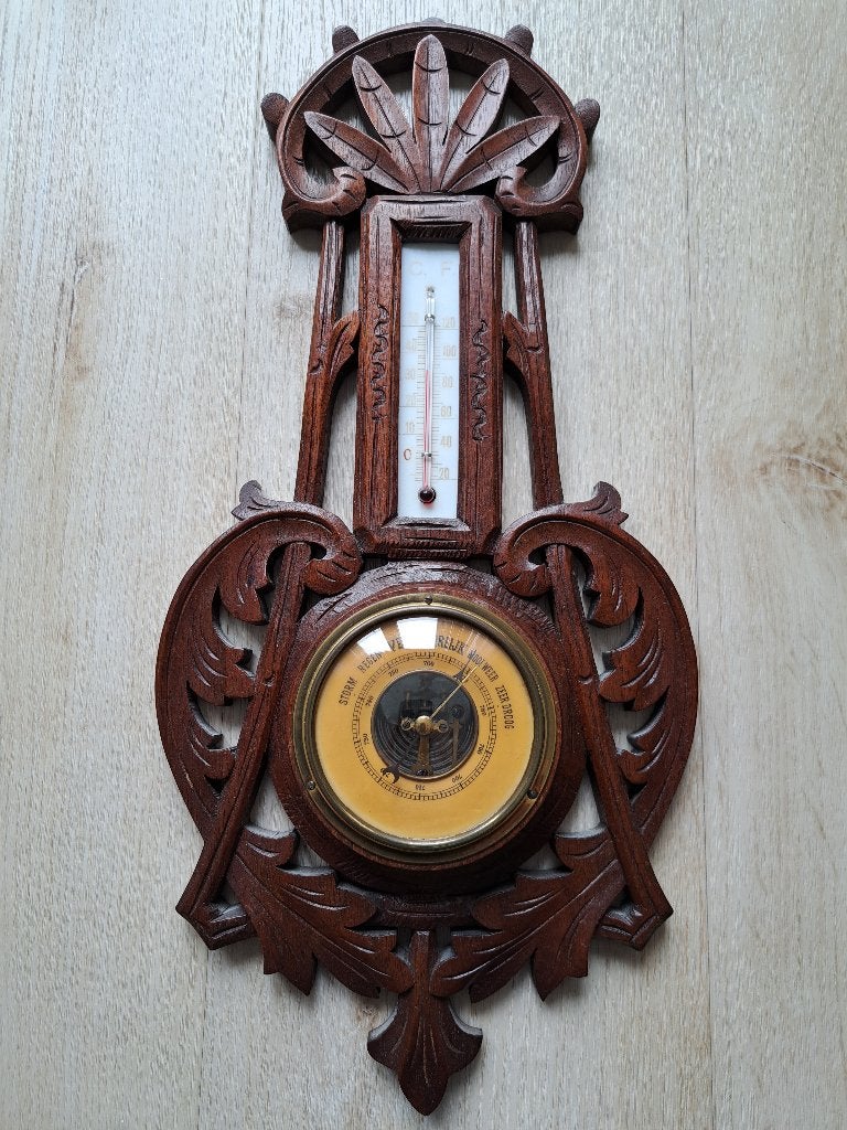 Mooie antieke barometer, Ophalen