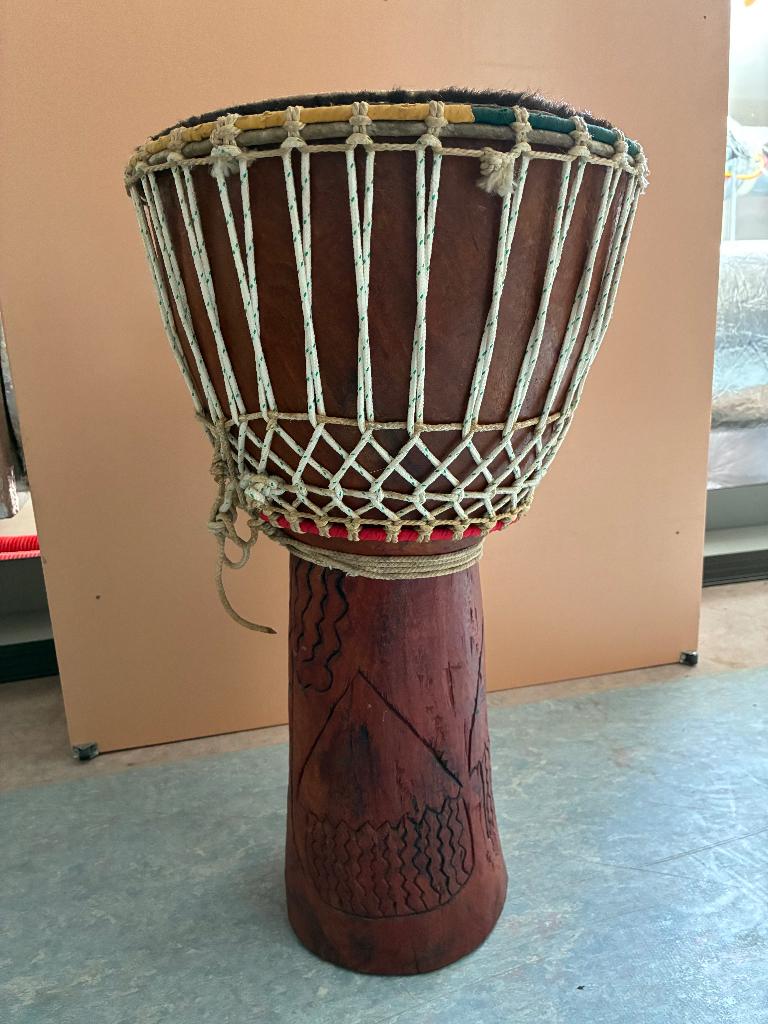 djembe, Ophalen, Gebruikt, Trommel