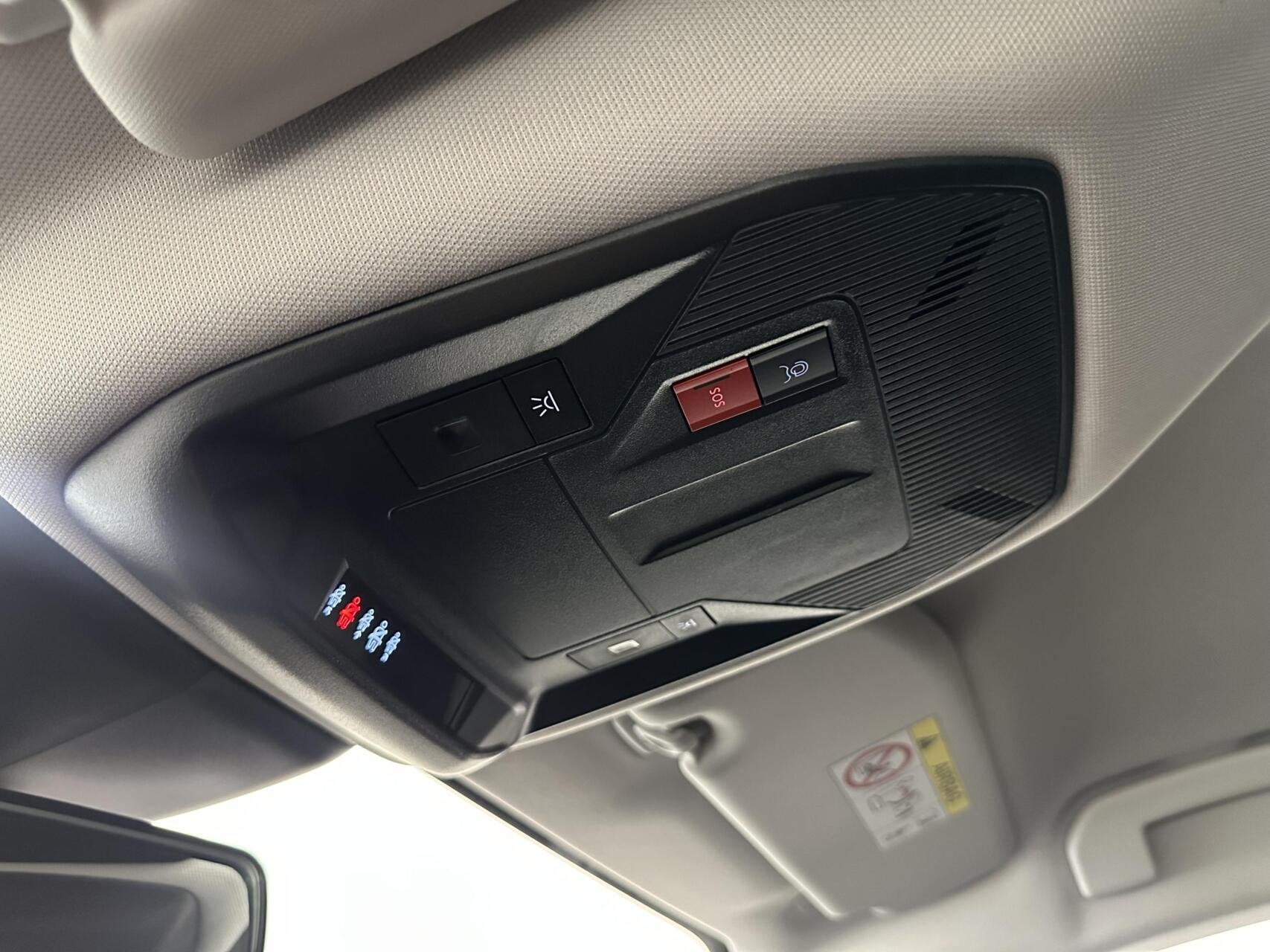 Foto 24 van Peugeot 308 1.2 PureTech Active Pack Business CARPLAY NAVI C