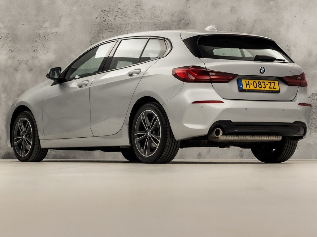 BMW 1 Serie 118i Sport Automaat (VIRTUAL COCKPIT DEALER ONDE, Auto's, 12 maanden, Gebruikt, Leder en Stof, Origineel Nederlands