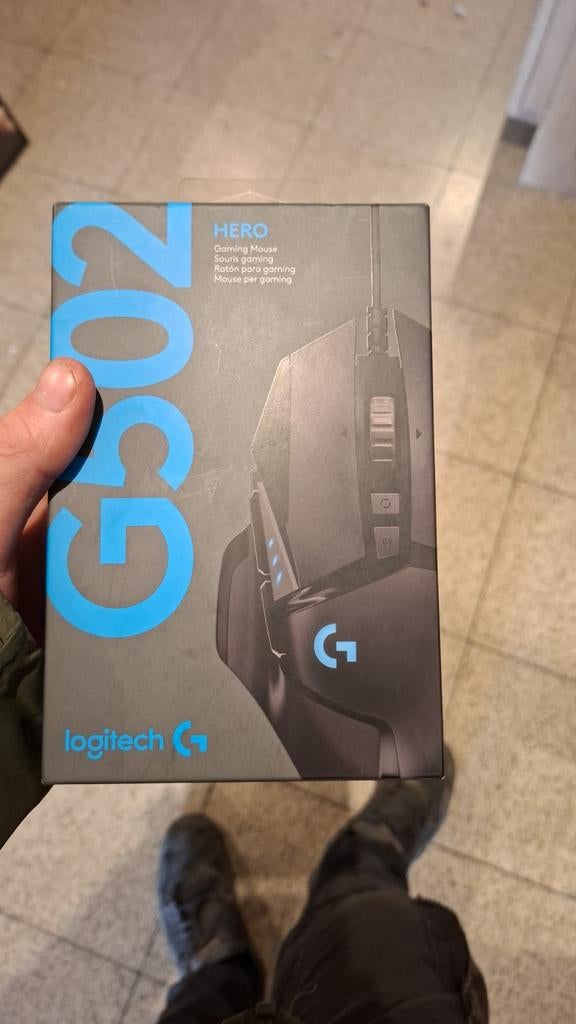 Logitech G502 HERO Gaming Muis - Bedraad, Computers en Software, Muizen, Rechtshandig, Muis, Ophalen of Verzenden, Zo goed als nieuw