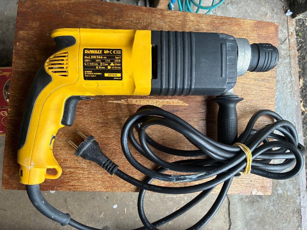 DeWalt boormachine DW-566-05 zonder koffer.., Boormachine, 600 watt of meer, Ophalen of Verzenden, Zo goed als nieuw
