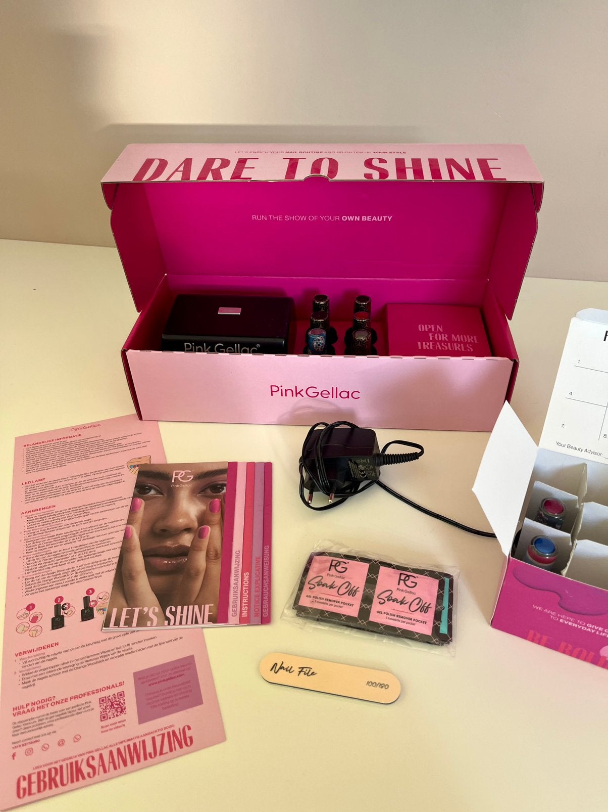 Pink gellac set starter UV led lamp, Ophalen of Verzenden, Zo goed als nieuw, Overige kleuren, Handen en Nagels