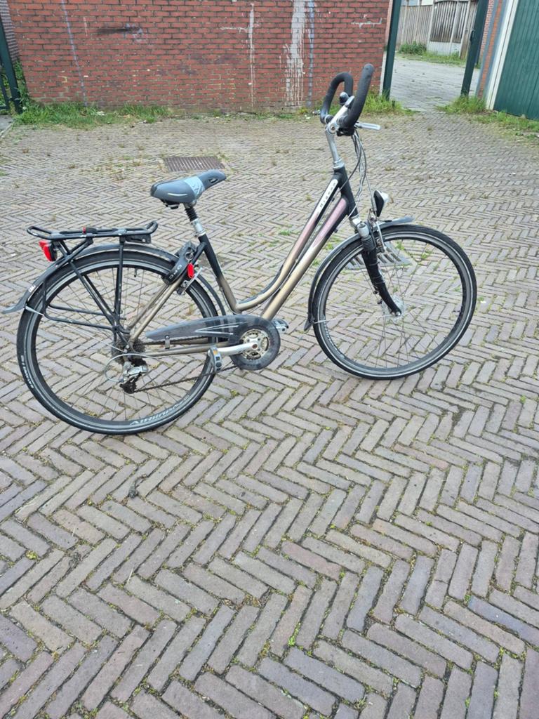 Sparta damesfiets, Fietsen en Brommers, Fietsen | Dames | Damesfietsen, 56 cm of meer, Ophalen of Verzenden, Zo goed als nieuw
