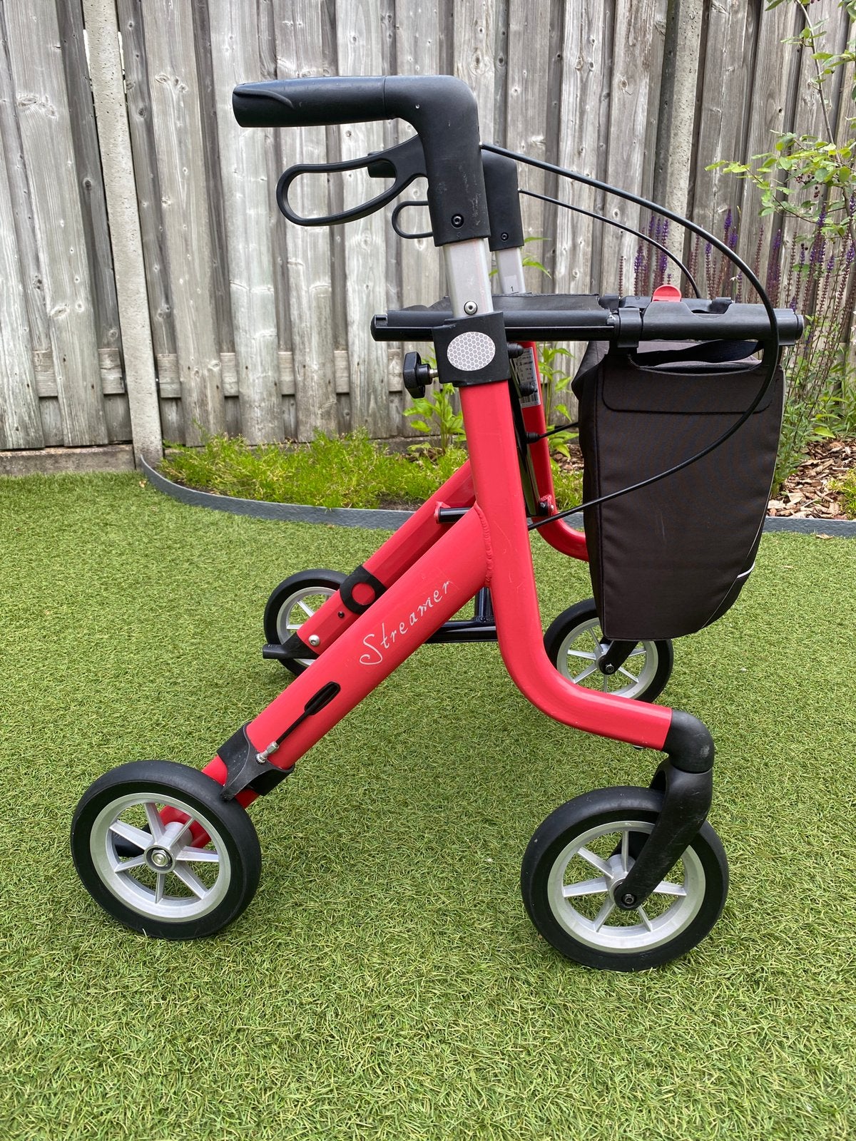Rollator (Rehasense Streamer) maat L, Diversen, Rollators, Ophalen, Opvouwbaar, Gebruikt
