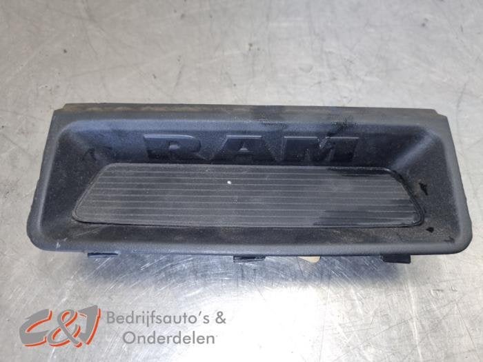 Opbergvak van een Dodge RAM, Gebruikt, -, -, Ophalen of Verzenden