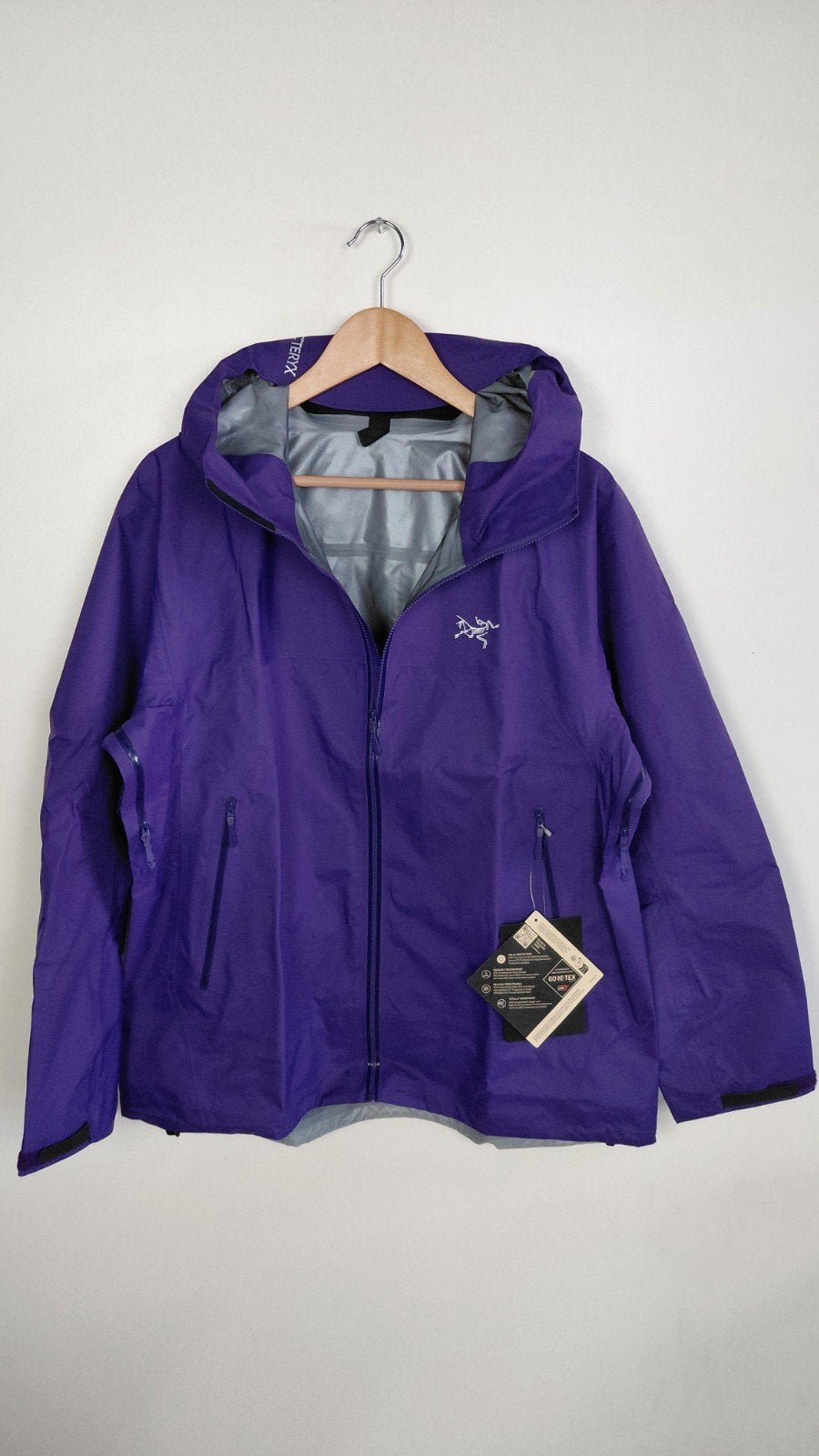 Nieuwe ARC'TERYX dames outdoor jas - Paars - Maat XL, Kleding | Dames, ARC'TERYX, Paars, Maat 46/48 (XL) of groter, Nieuw