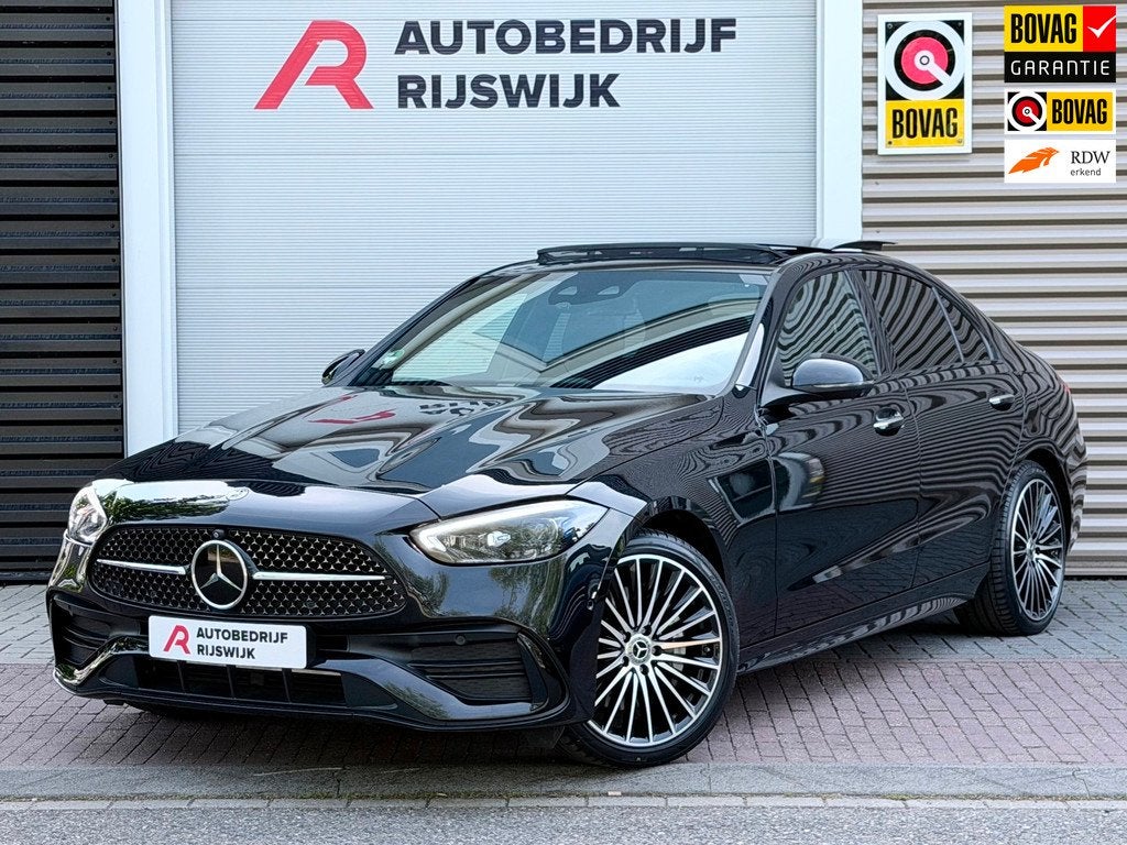 Mercedes-Benz C-klasse 300 e AMG Line Pano/Memory/360, Auto's, Automaat, 12 maanden, Achterwielaandrijving, Euro 6