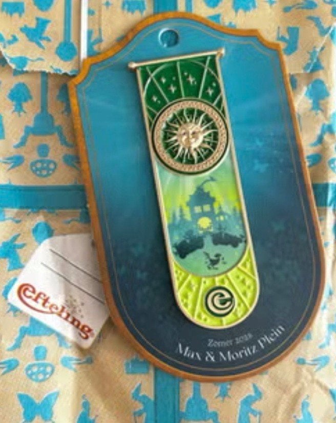 Efteling Max & Moritz Plein Zomer 2026 Pin, Verzamelen, Efteling, Ophalen of Verzenden, Nieuw, Button of Speldje