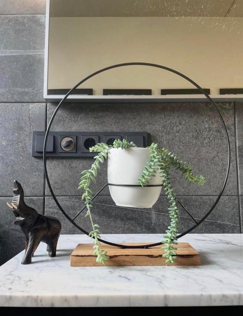 Decoratieve plantenhouder bloempot met kamerplanten, Rond, Ophalen of Verzenden, Zo goed als nieuw, Metaal