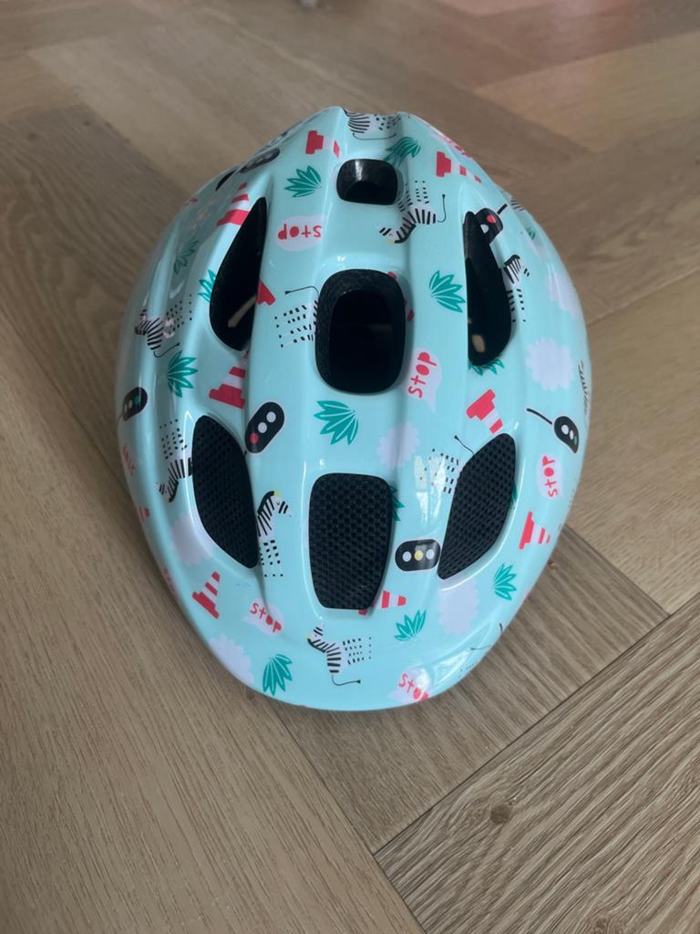 Kinderfietshelm - Blauw met leuke print, Ophalen, Gebruikt, Overige maten, Jongen of Meisje