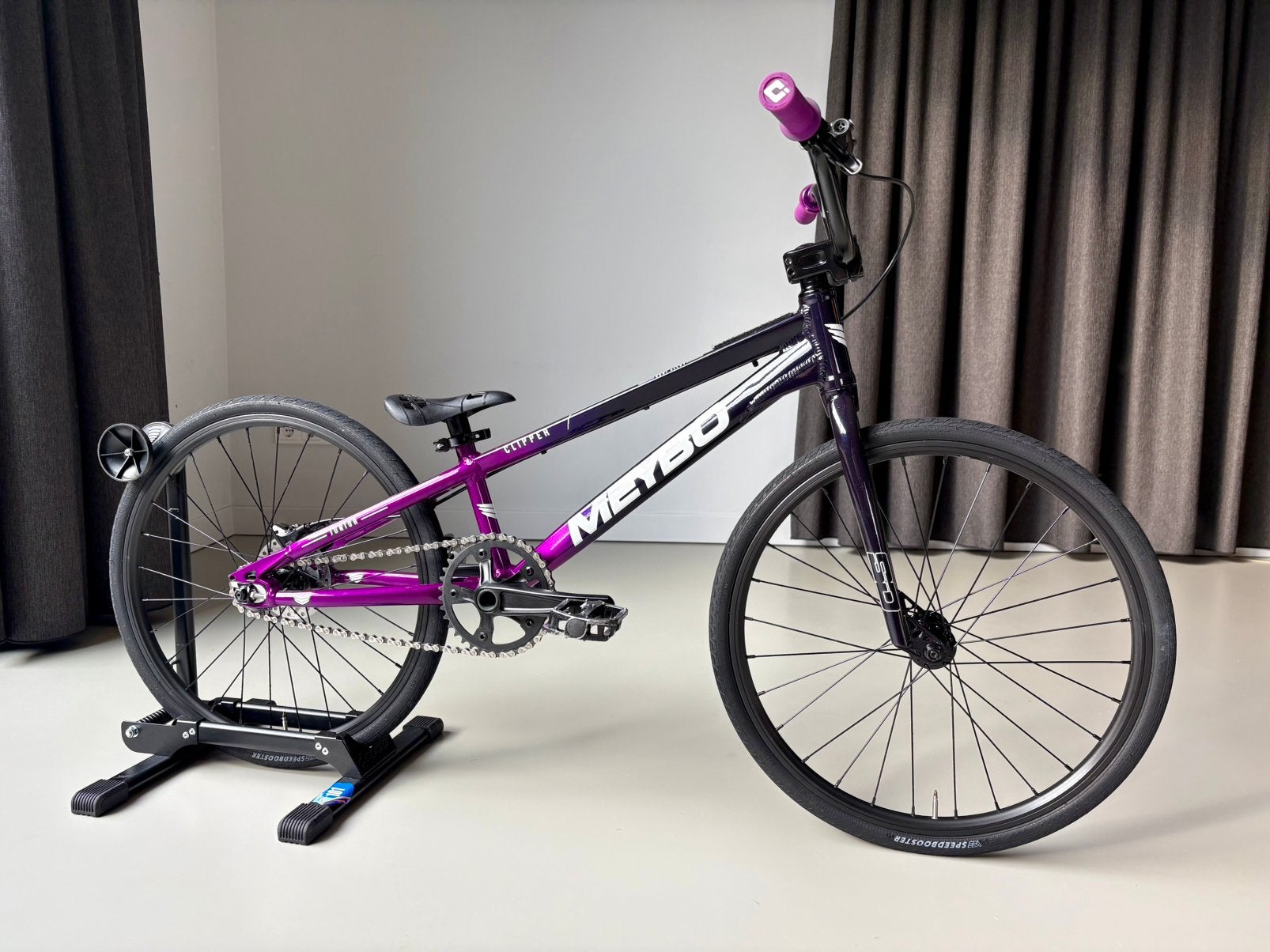 Meybo Clipper 2025 BMX – maat Junior – zo goed als nieuw!, Ophalen, 20 tot 24 inch, Aluminium, Zo goed als nieuw