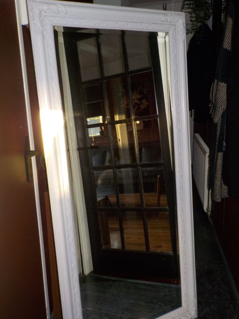 vintage spiegel in houten lijst .passpiegel of hal spiegel, Huis en Inrichting, Ophalen, 100 tot 150 cm, Zo goed als nieuw, 75 tot 100 cm