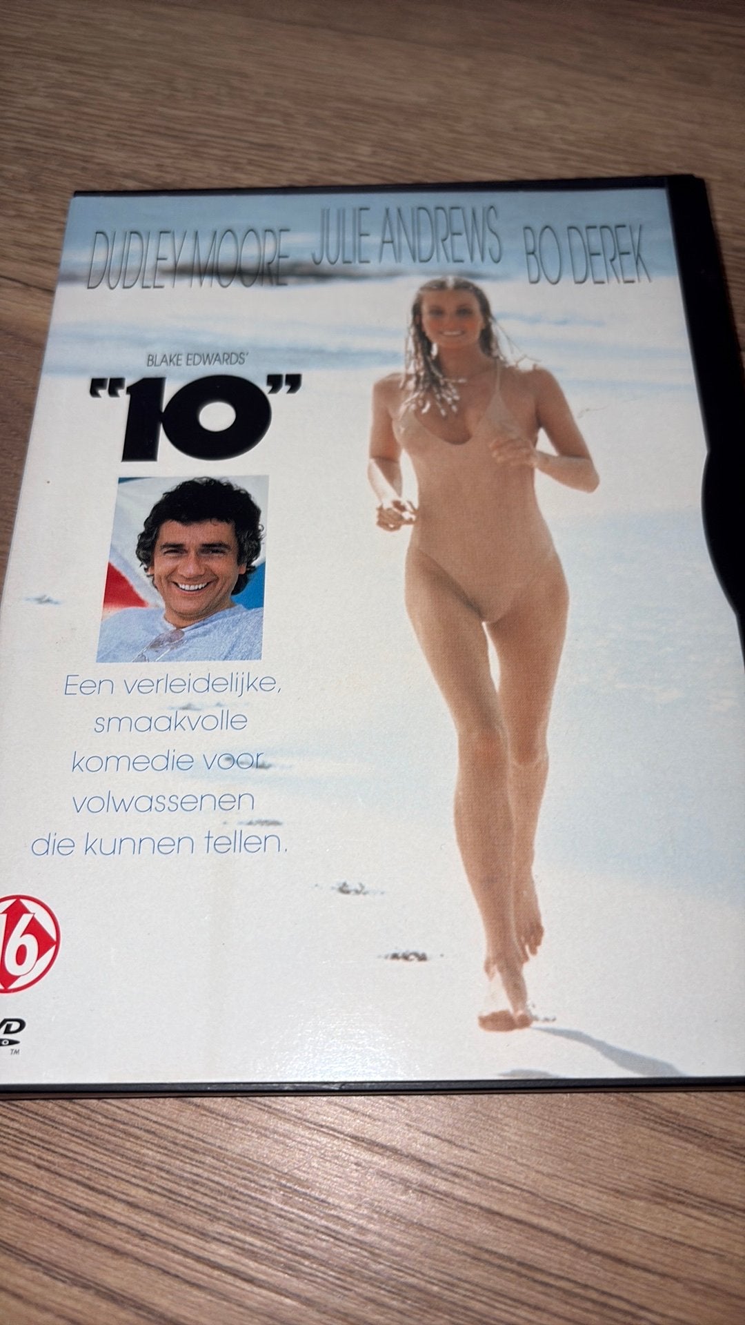 10 uit 1979. Dudley Moore, Julie Andrews en Bo Derek., Vanaf 16 jaar, Ophalen of Verzenden, Zo goed als nieuw, Actiekomedie