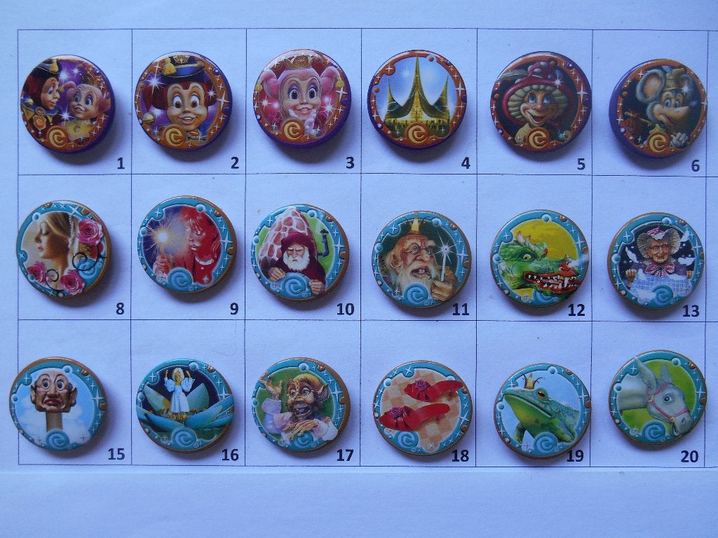 Efteling buttons NOG 35 verschillende 1 euro per stuk, Ophalen of Verzenden, Gebruikt, Overige typen