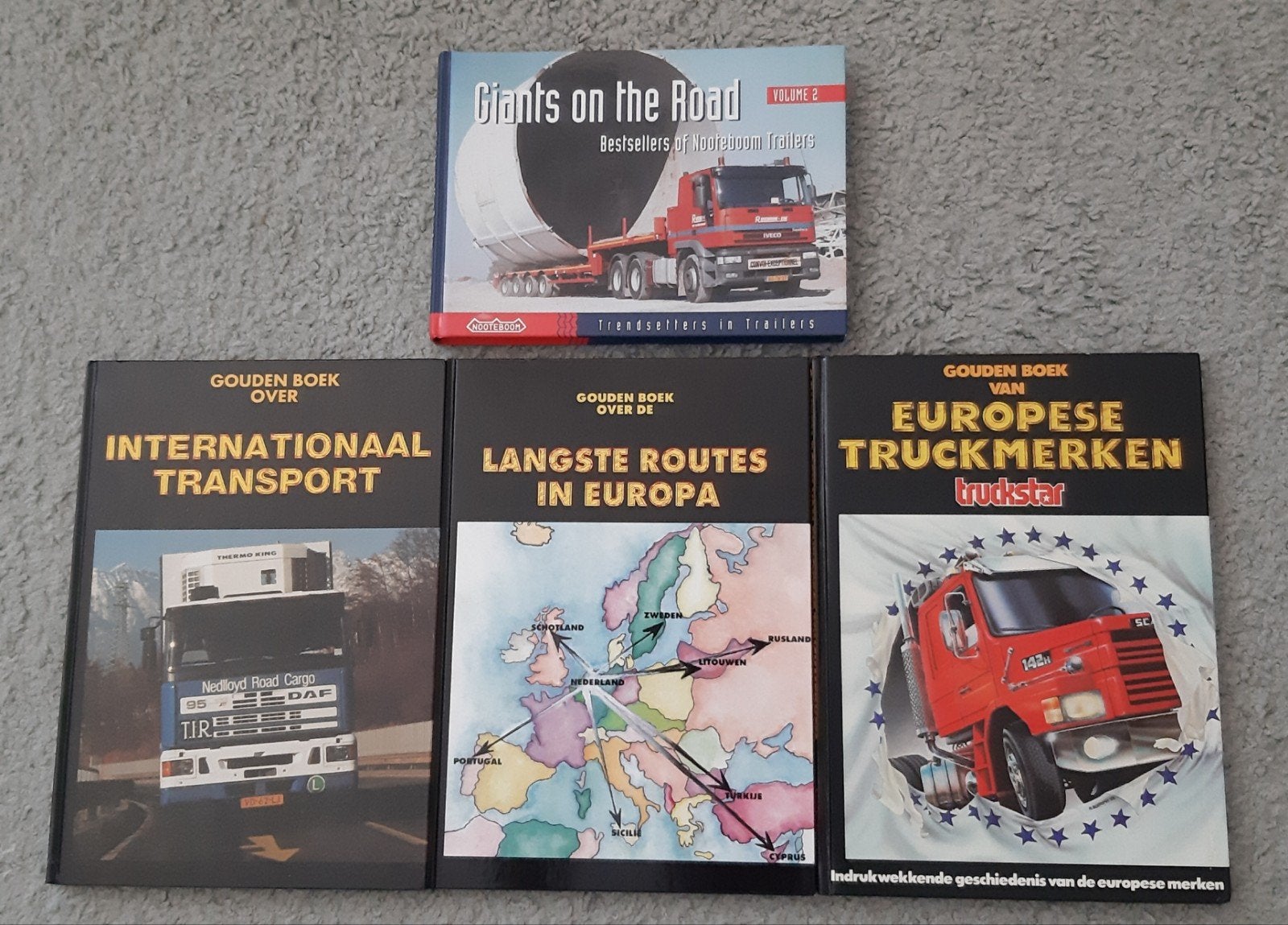 4 Truckboeken, Ophalen of Verzenden, Zo goed als nieuw