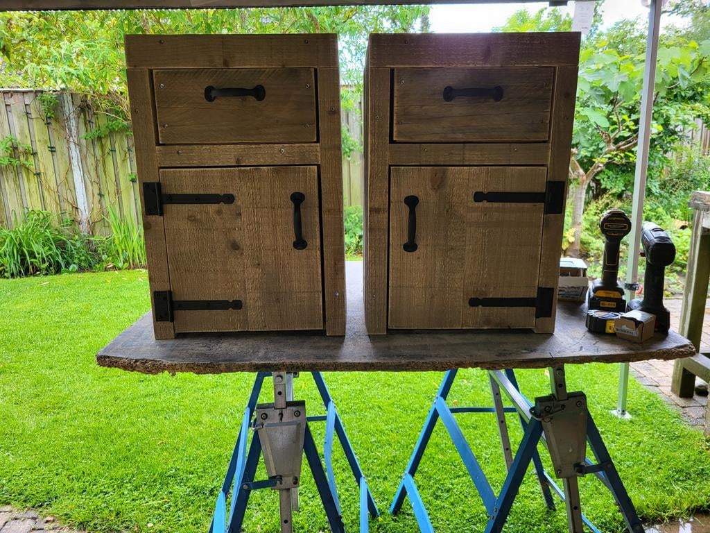 Nachtkastjes steigerhout, Huis en Inrichting, Slaapkamer | Nachtkastjes, Ophalen of Verzenden, Nieuw, Minder dan 45 cm