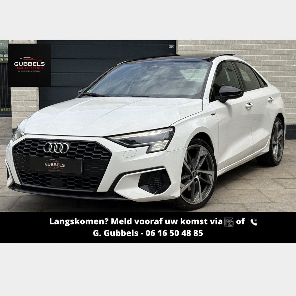 Audi A3 Limousine 35 TFSI 3x S-line | Pano | Cam | Matrix |, Auto's, Audi, Zwart, 4 cilinders, 150 pk, Alcantara