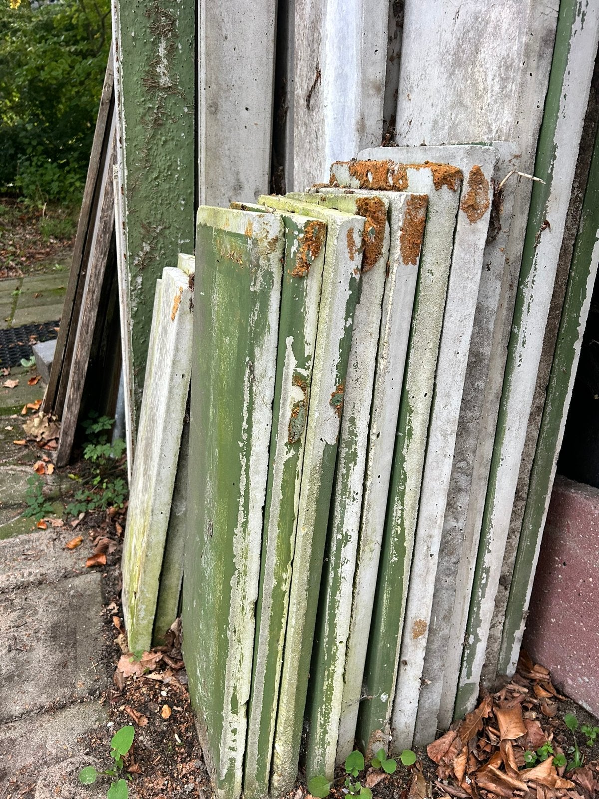 GRATIS beton platen voor schutting, Tuin en Terras, Ophalen, Gebruikt, Overige materialen, Minder dan 3 meter