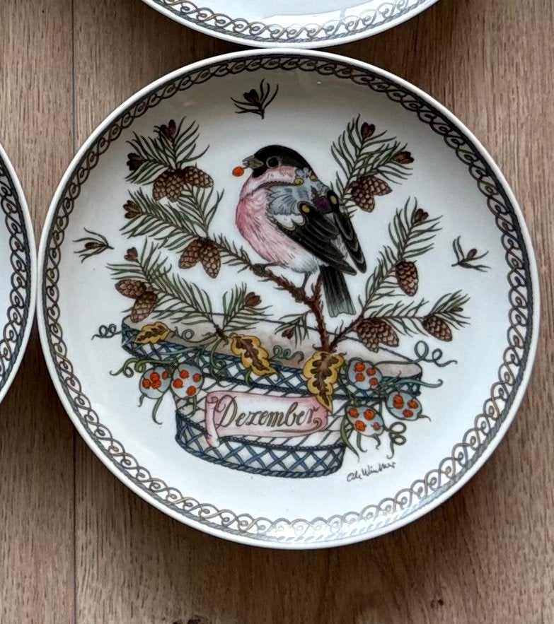 December! Ole Winther maandbord van Hutschenreuther, Ophalen of Verzenden, Zo goed als nieuw, Porselein, Bord of Schaal
