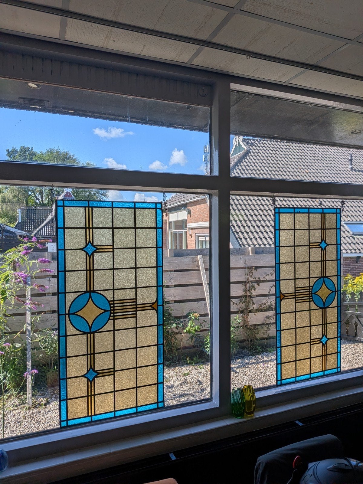 Titel: 2 grote glas-in-lood kerkramen / raamhangers – pracht, Antiek en Kunst, Antiek | Glas en Kristal, Ophalen