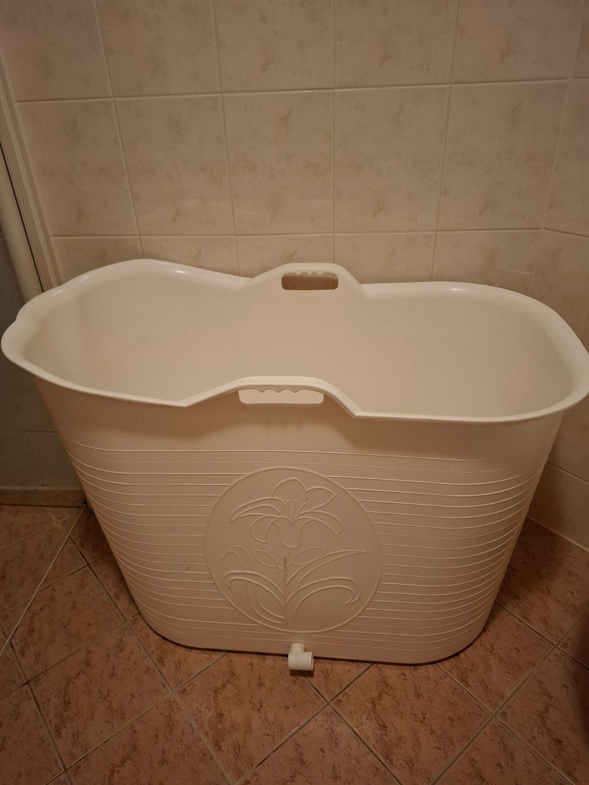 Bad bucket / zitbad, 75 cm of meer, Overige typen, Zo goed als nieuw, Minder dan 100 cm
