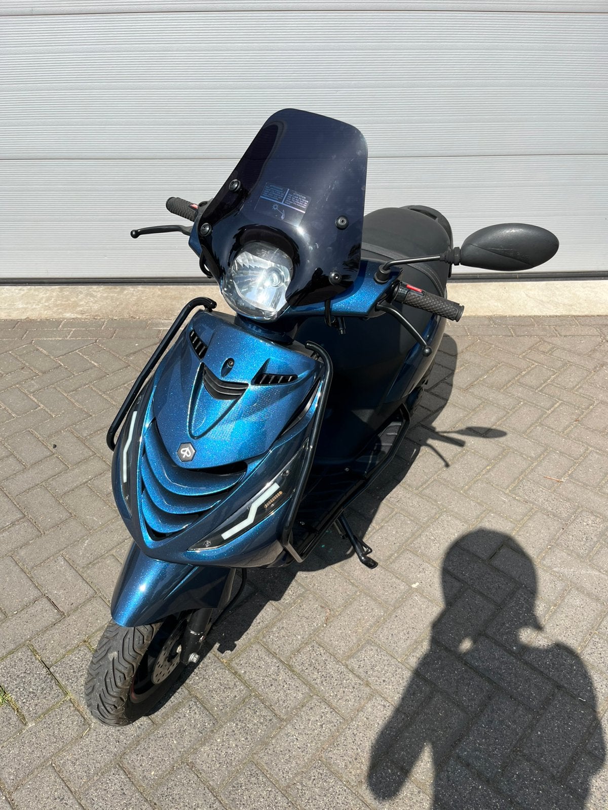 Piaggio zip 4 takt 50cc 3v I-get Brom Diamond Blue 9.850 km, Fietsen en Brommers, Scooters | Piaggio, Ophalen, Zo goed als nieuw