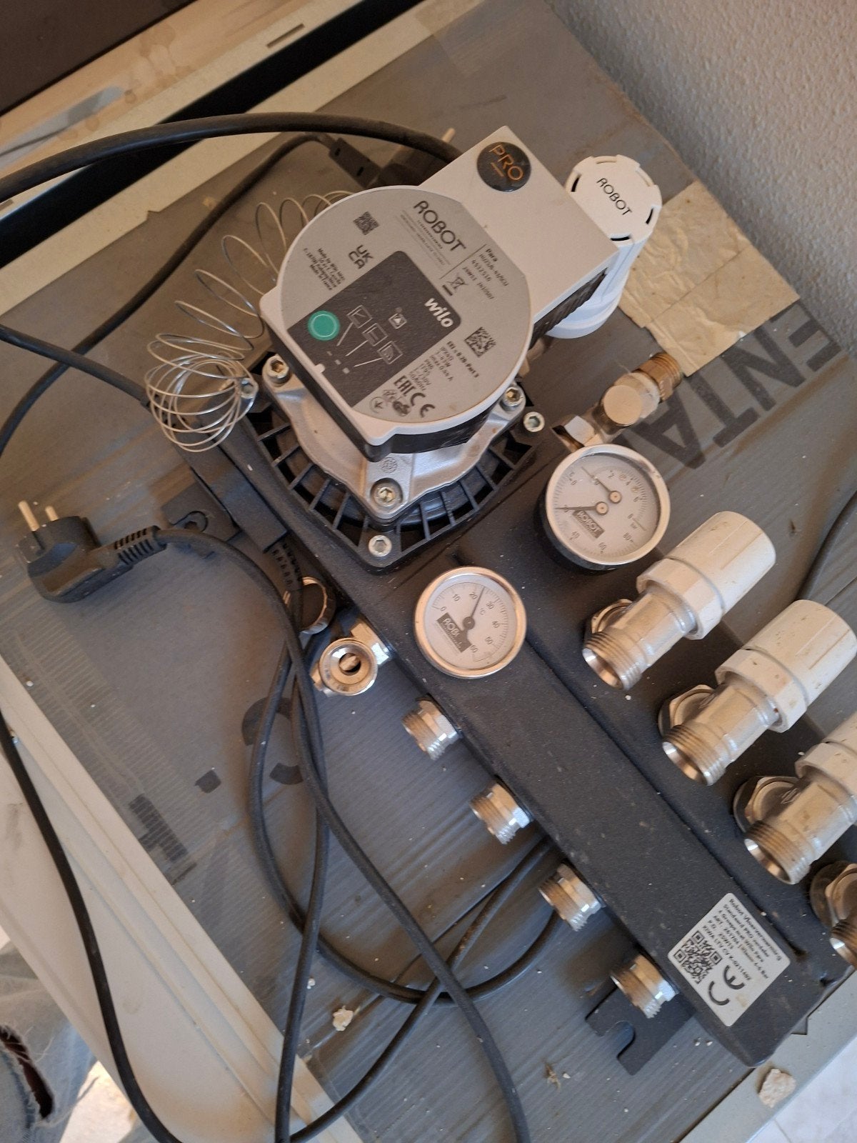 Robot vloerverwarming verdeler met Wilo Para pomp, Ophalen, Gebruikt, Minder dan 200 watt, Overige typen