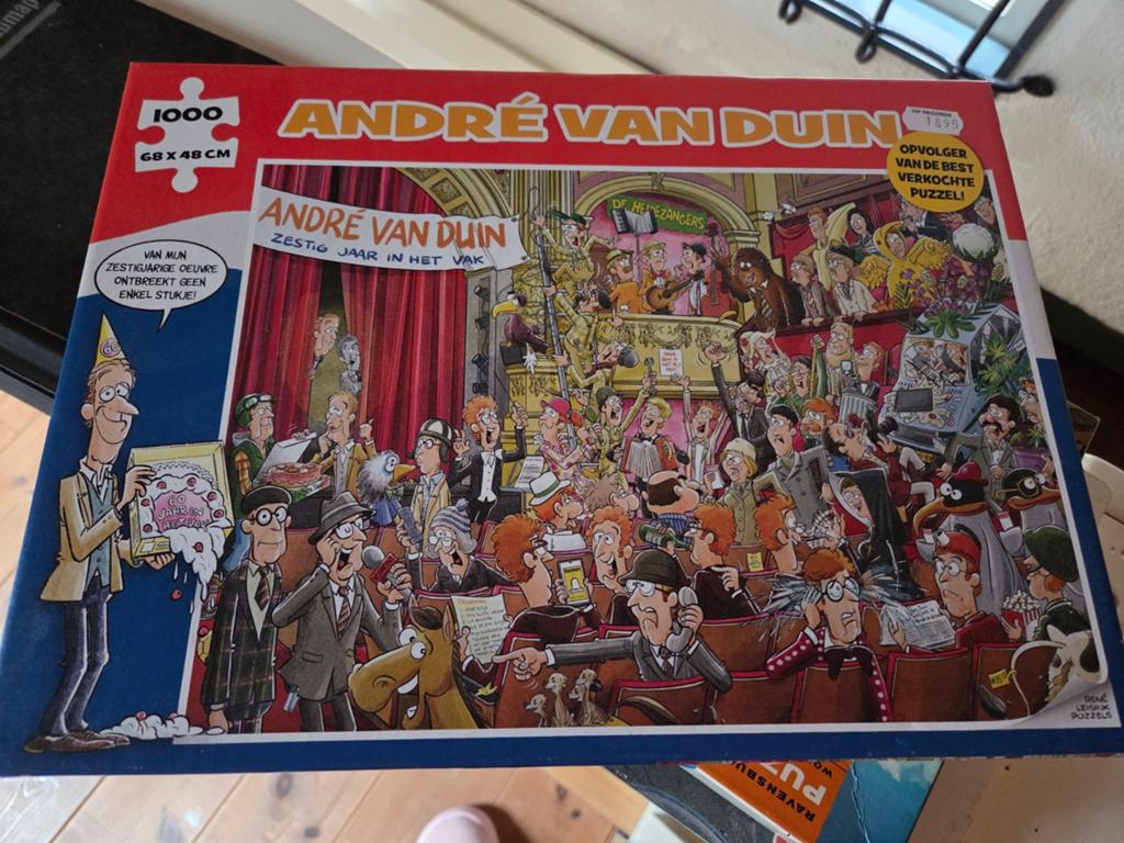 Puzzel 1000 Andre van Duin 60 jaar in t vak, Hobby en Vrije tijd, Denksport en Puzzels, Ophalen of Verzenden, 500 t/m 1500 stukjes