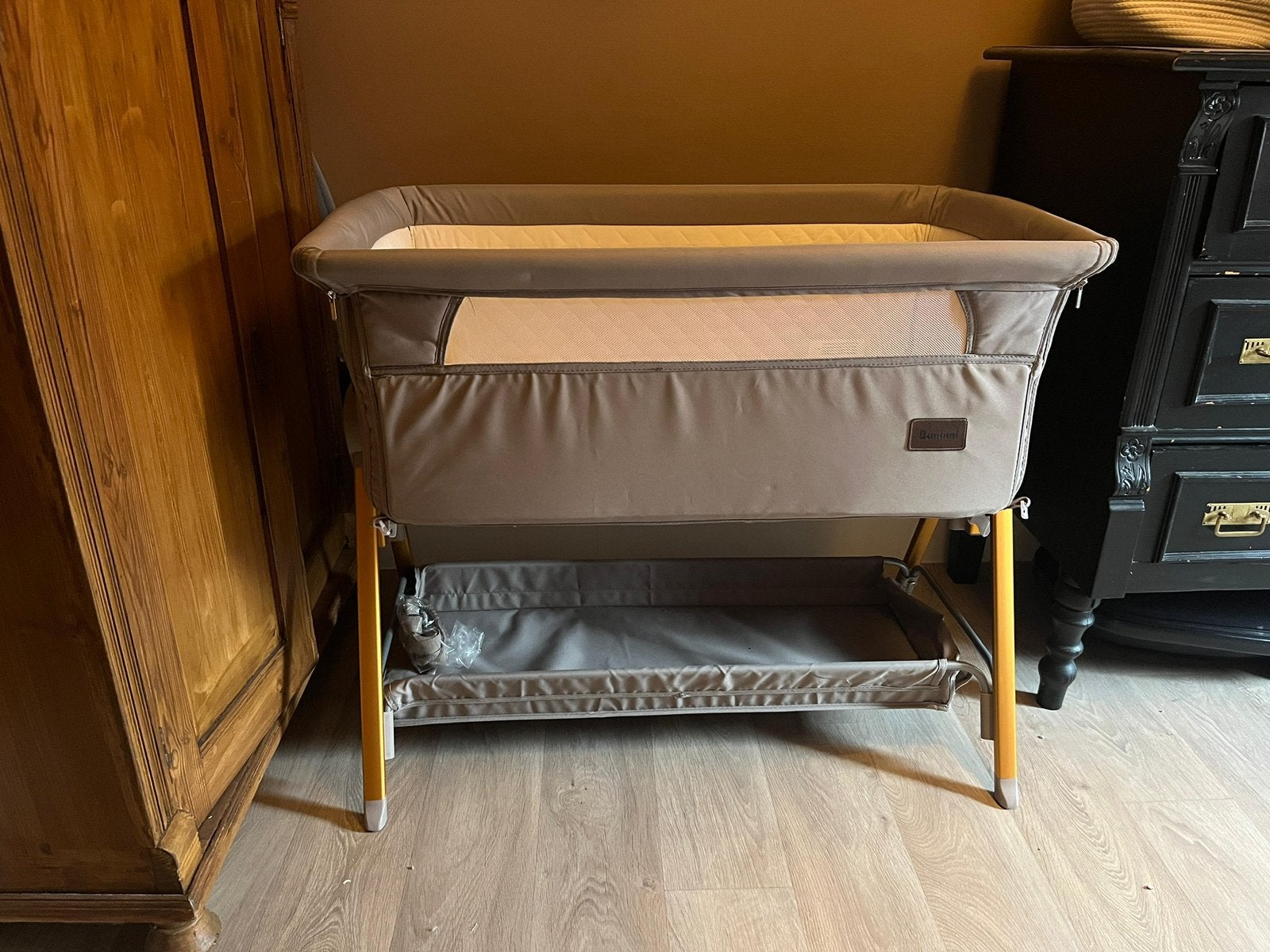 Co-sleeper Baninni elia nomad, Kinderen en Baby's, Babywiegjes en Ledikanten, Ophalen, Gebruikt, Wieg